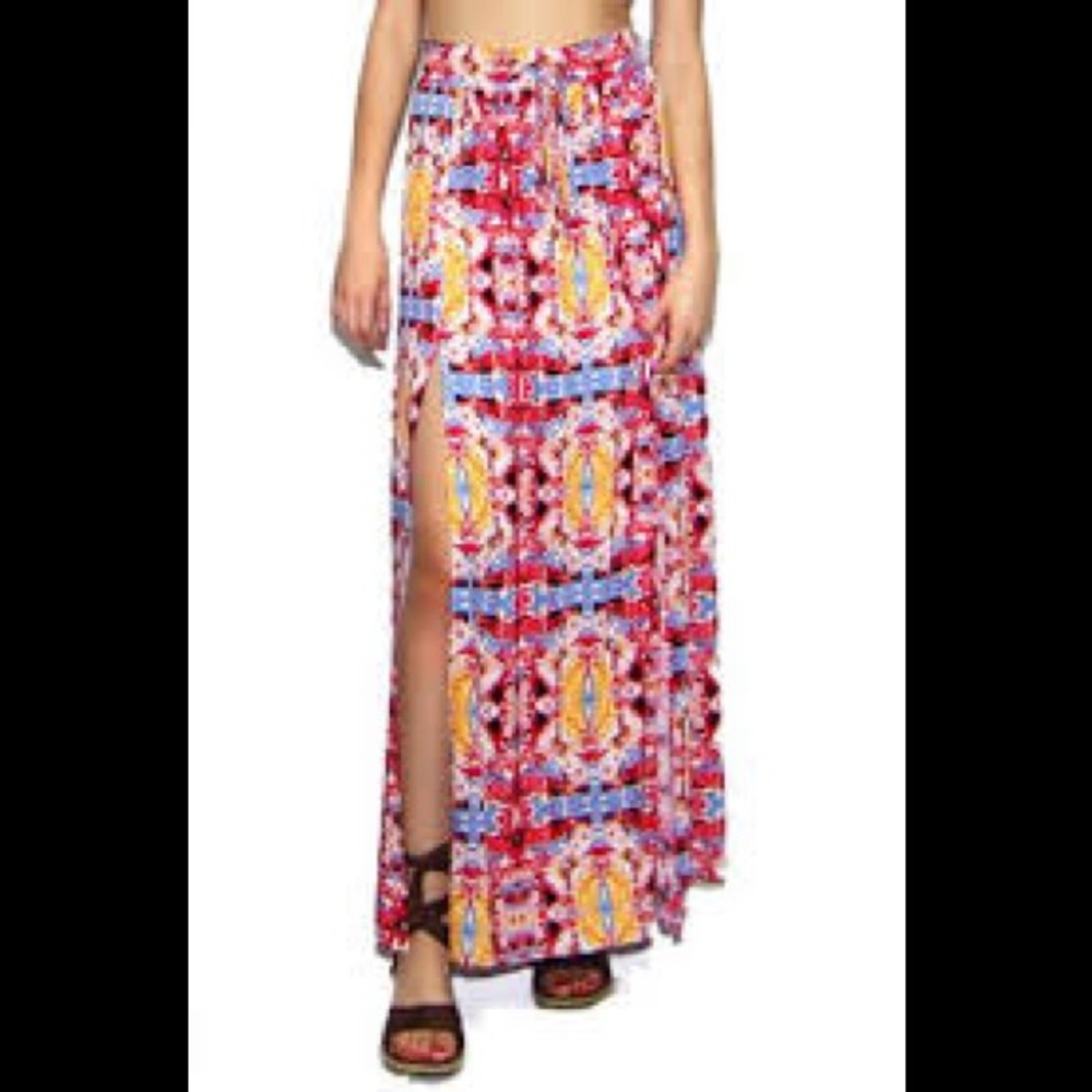 *SALE* MINK PINK  Floral Double Slit Maxi Skirt